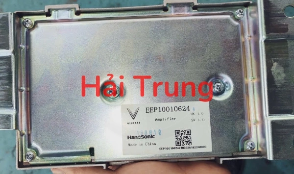 Hộp khuếc đại âm thanh Âm ly Vinfast Lux A2.0 Tháo Xe EEP10010624