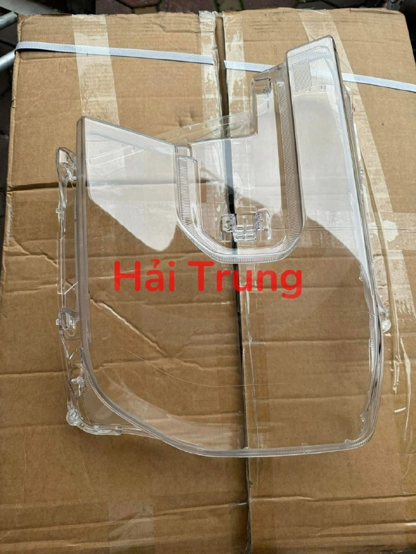 Mặt đèn pha Ford Ranger 2022-2025