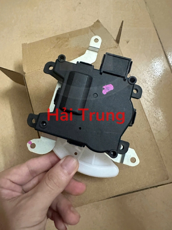 Mô tơ chỉnh gió điều hòa Honda CRV 2012-2017