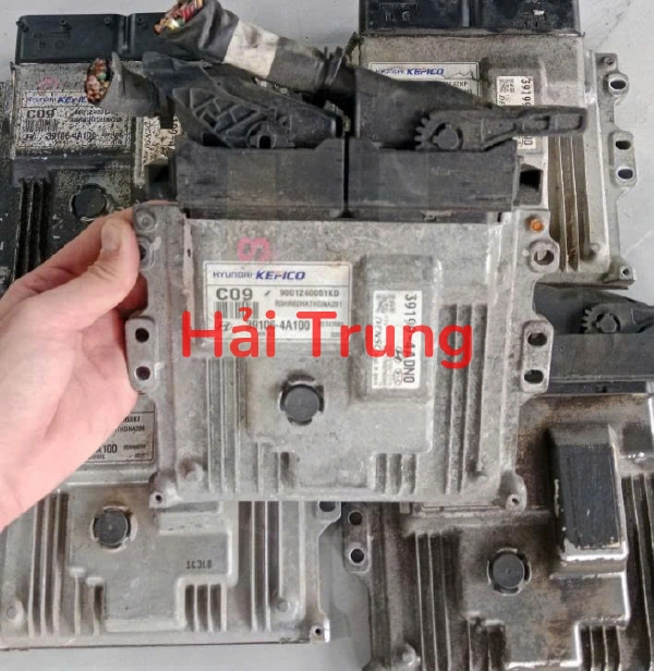 Hộp điều khiển động cơ Ecu Hyundai Porter 2 391064A100