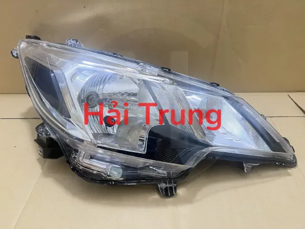 Đèn pha không led Mitsubishi Attrage 2020 chính hãng