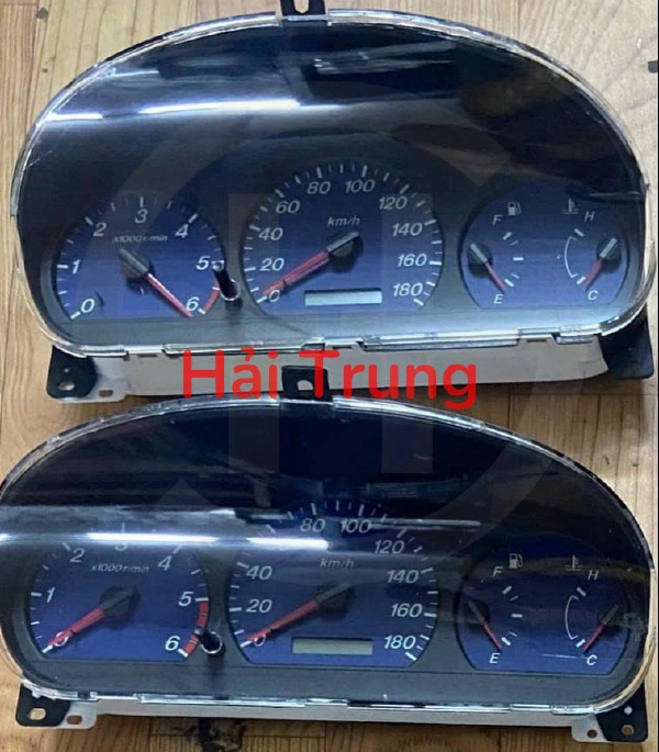 Đồng hồ táp lô Ford Ranger, Ford Everest