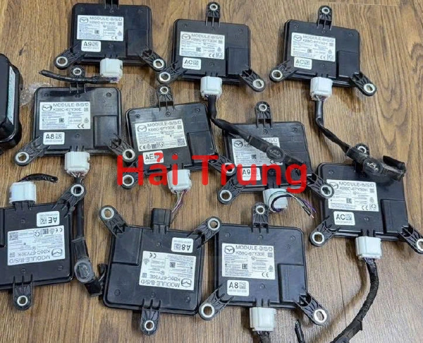 Cảm biến điểm mù Mazda CX-5 Tháo Xe KB8C67Y30E KB8C67Y30K