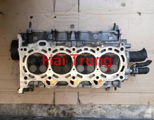 Tháo xe Mặt máy Toyota Vios cam nhọn 2003