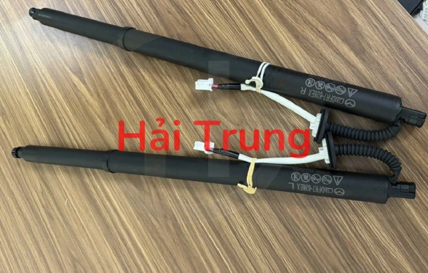 Ty cốp sau điện Mazda Cx30