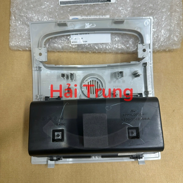 Ốp đèn trần Ford Ranger, Mazda BT50 AB3Z21519A70BC