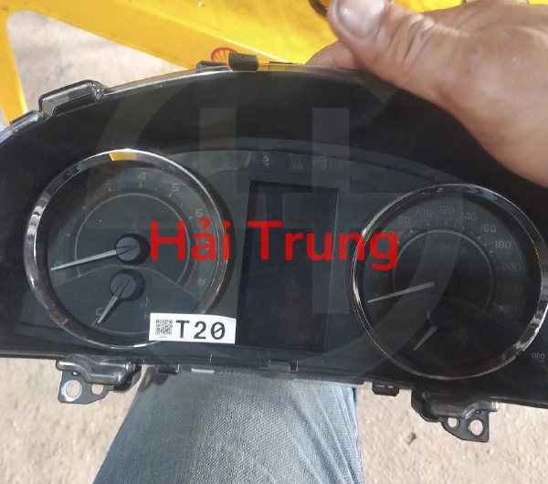 Đồng hồ táp lô Toyota Altis 2018 Tháo xe