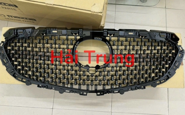 GSH750719 Mặt ca lăng Mazda 6 2023