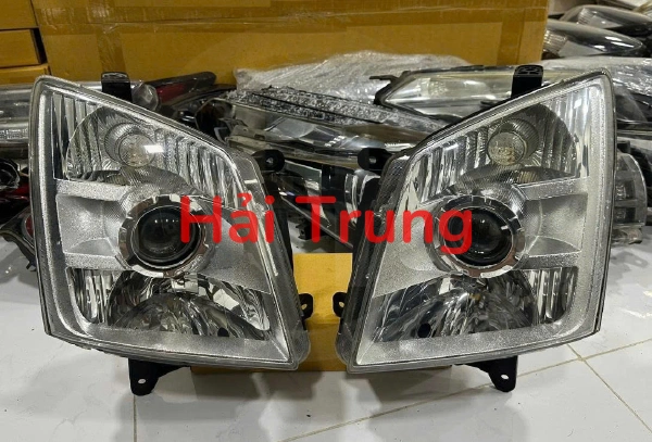 Đèn pha Isuzu Dmax 2007-2010