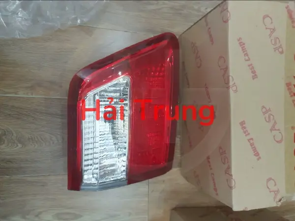 Đèn hậu trong Toyota Fortuner 2009