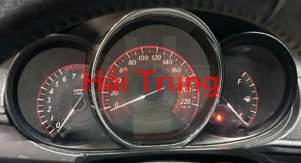 Đồng hồ táp lô Toyota Yaris 2014