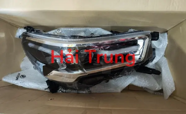 Đèn pha Toyota Hilux 2019 Tháo xe Zin đẹp