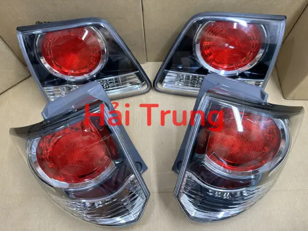 Đèn hậu Toyota Fortuner 2013-2015 chính hãng (bộ 4 cái)