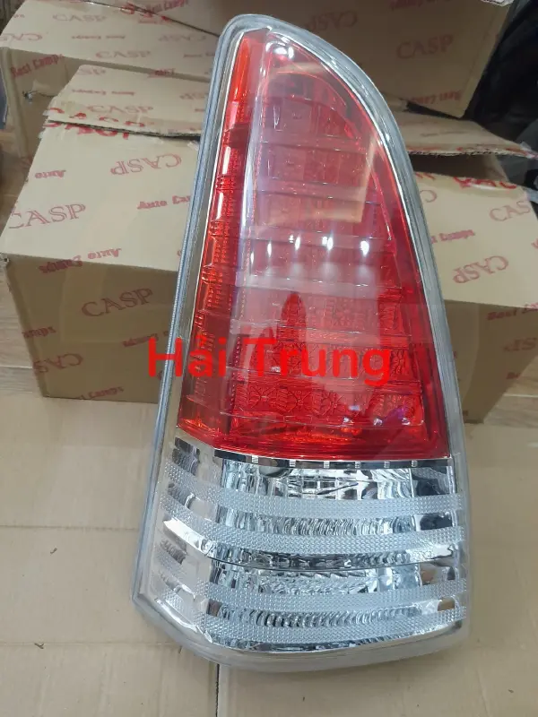 Đèn hậu Toyota Innova 2009-2011 chính hãng