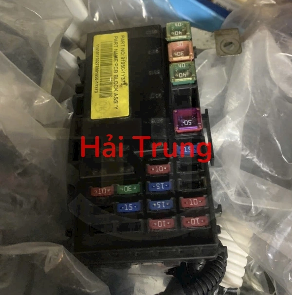 Hộp cầu trì thân xe Kia Morning 2012-2020 919501Y373