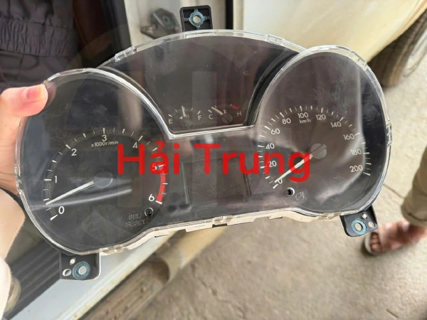 Đồng hồ táp lô Mazda BT50 Tháo xe