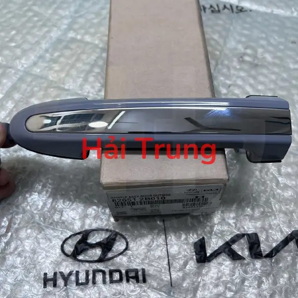 Tay mở cửa ngoài cửa trước Hyundai Santafe 2008 2009 2010 2011 chính hãng 826512B010