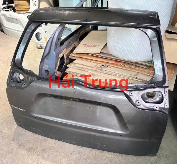 Nắp cốp hậu Mitsubishi Pajero Sport Tháo xe Zin