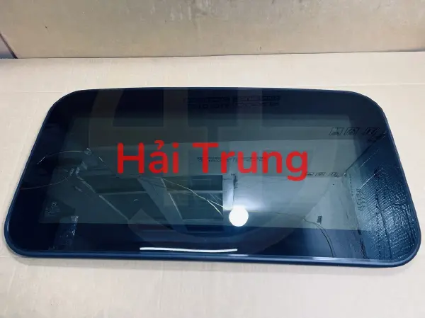 Kính cửa sổ trời Mazda 3 chính hãng