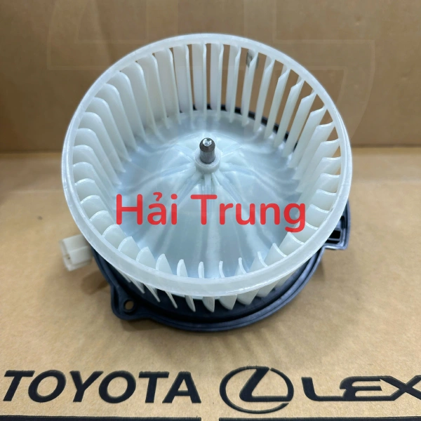 Quạt điều hoà trong xe Toyota Corolla 1997-2000