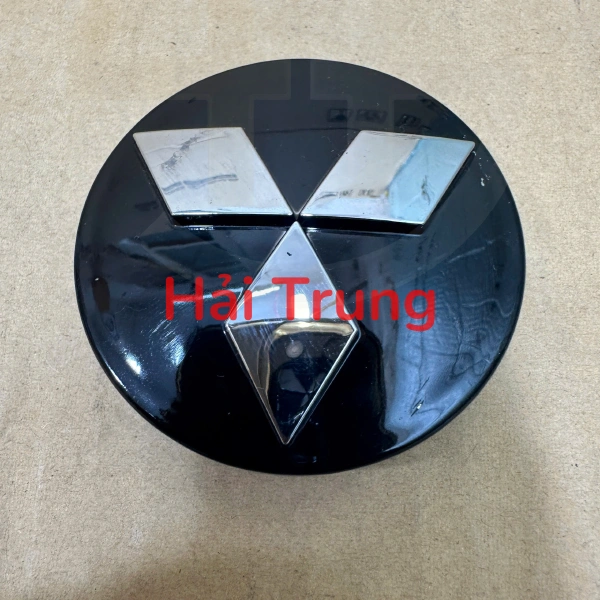 Logo chụp mâm Mitsubishi Xpander