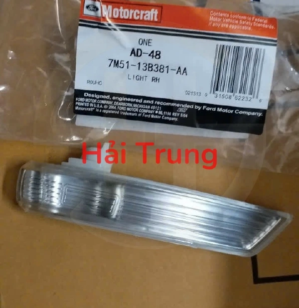 Đèn xi nhan gương Ford Focus 7M5113B381AA 7M5113B382AA