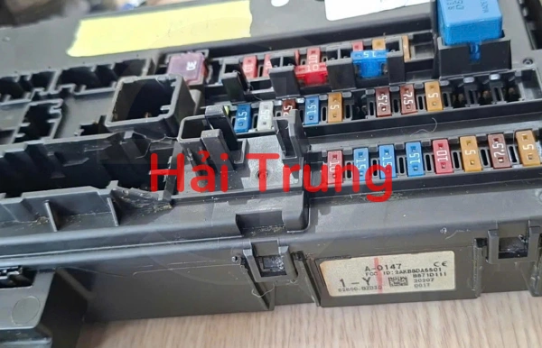 82600BZD30 Tháo xe Hộp cầu trì trong xe Toyota Wigo