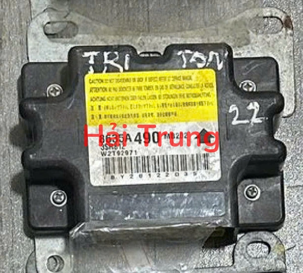 8635A490 Tháo xe hộp điều khiển túi khí Mitsubishi Triton 2019-2024
