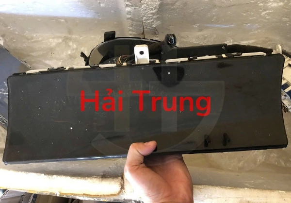 Tháo xe đồng hồ táp lô xe Samsung