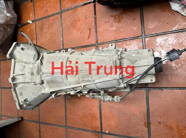 Tháo xe Hộp số Colorado 2WD AT