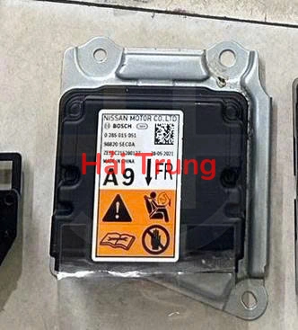 Tháo xe Hộp điều khiển túi khí Nissan Almera 2022