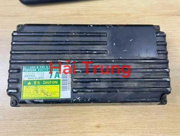 8954030620 Hộp điều khiển chống trượt Toyota Crown Tháo xe