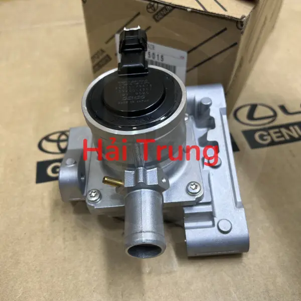Van tuần hoàn khí xả EGR Toyota Land Cruiser Prado, Fortuner, Innova chính hãng 25710-75015