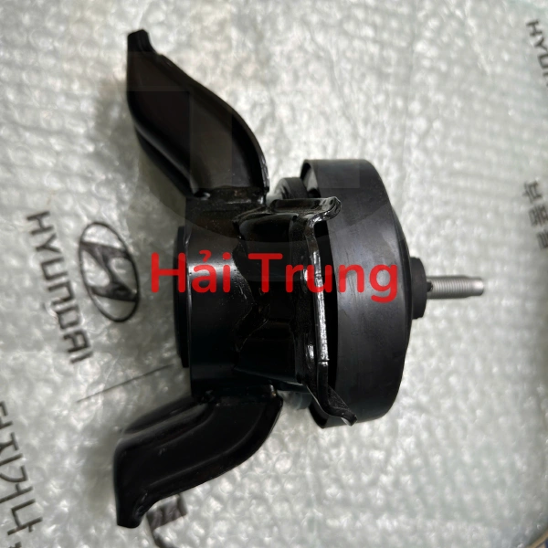 Chân máy thủy lực Hyundai Santafe 2012-2018 218102W200