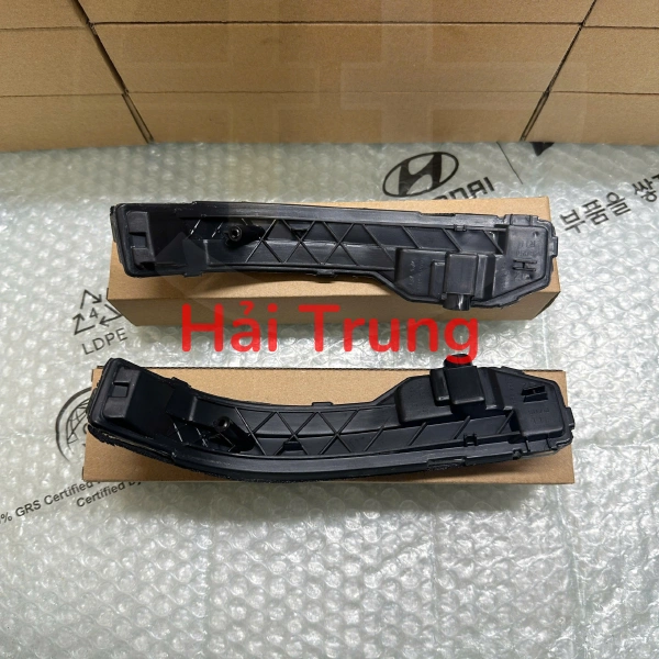 ĐÈN XI NHAN GƯƠNG (KÍNH) CHIẾU HẬU HYUNDAI CRETA 2023-2024