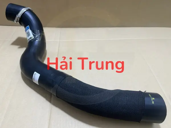 Ống dẫn gió vào két turbo Ford Ranger chính hãng