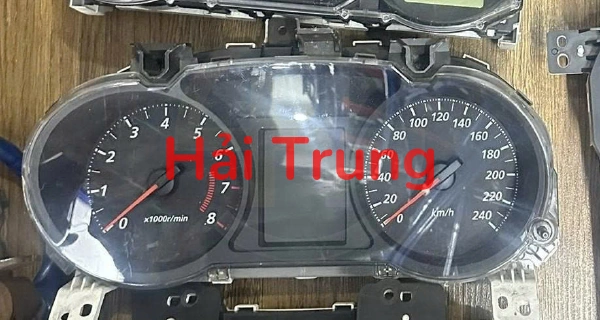 Tháo xe Đồng hồ táp lô Mitsubishi Lander 2011 2012 2013