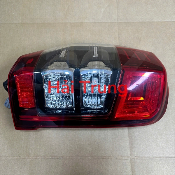 Đèn hậu Mitsubishi Triton 2021 2022 2023 Tháo xe Zin