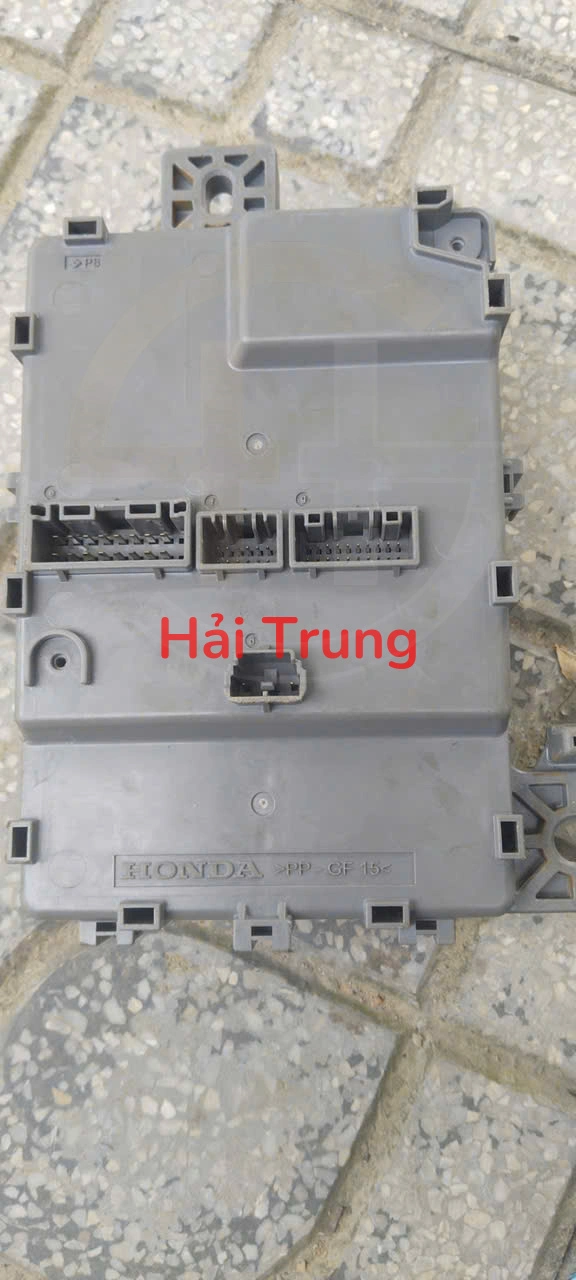 Hộp cầu chì Honda HRV 2023 Tháo xe