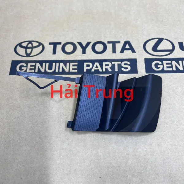 Nắp đậy móc cứu hộ Toyota Veloz chính hãng