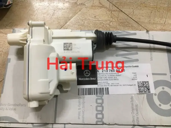 Mô tơ cửa hít trước phụ E300, E350 W213 chính hãng A2137600400