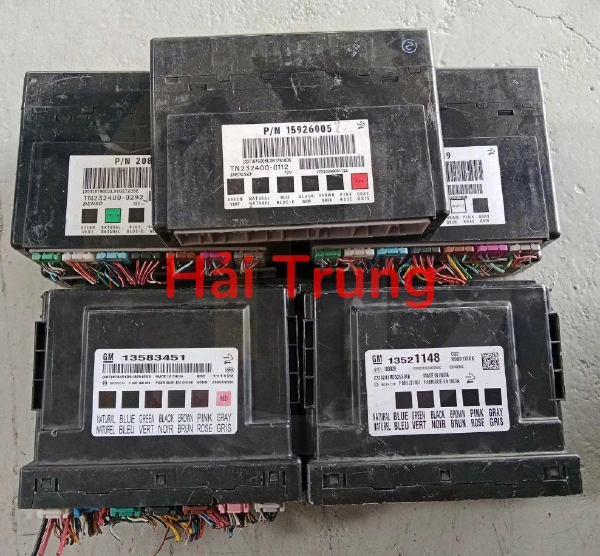 Hộp điều khiển điện thân xe BCM Chevrolet 15926005 13583451