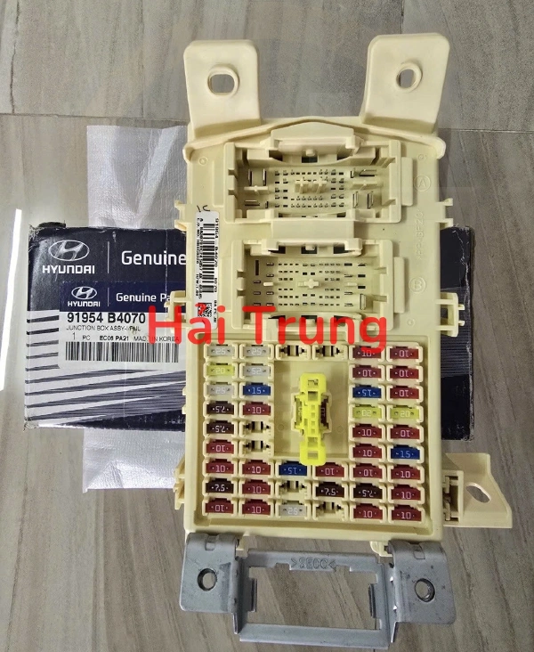 Hộp cầu trì Hyundai I10 91954B4070