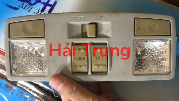 Tháo xe đèn trần Mazda 3, 5, 6 giá rẻ