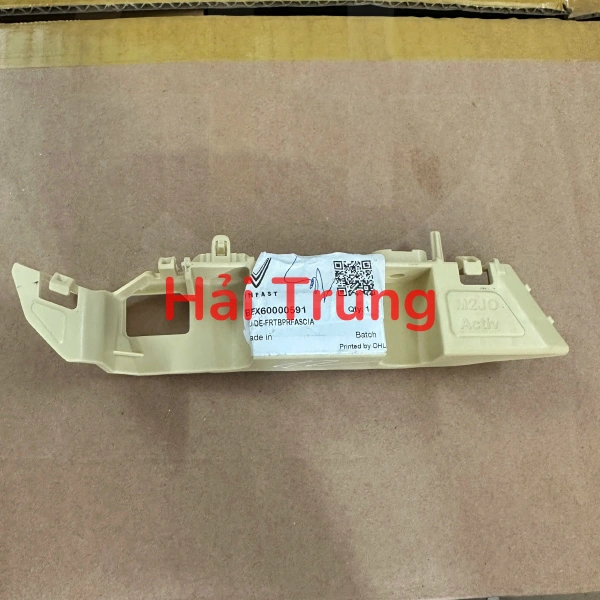 Phe cài cản trước Vinfast Fadil 42455697 42455696