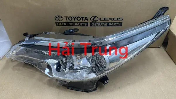 Đèn pha Toyota Fortuner 2017-2021 chính hãng 81170-0KA11 811300KA80