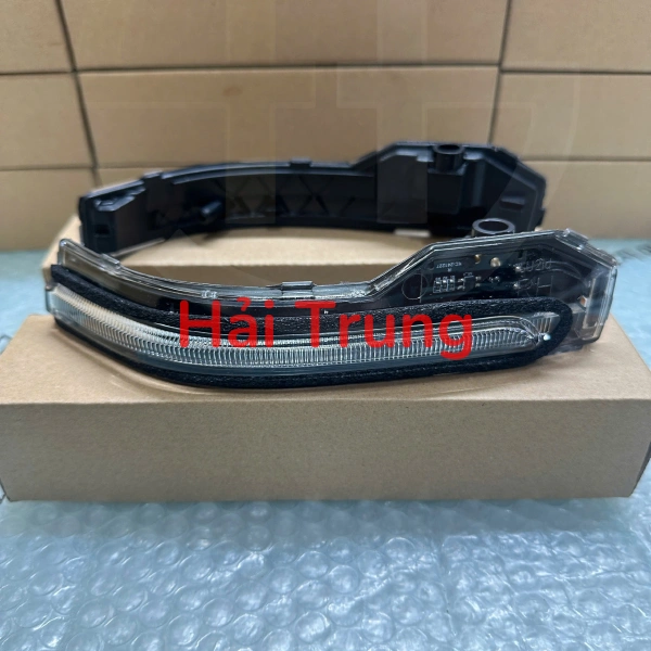 ĐÈN XI NHAN GƯƠNG HYUNDAI CRETA 2022 87624I7000 87614I7000