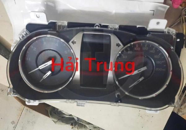 Tháo xe Đồng hồ táp lô Toyota Hilux 2022 2023 2024