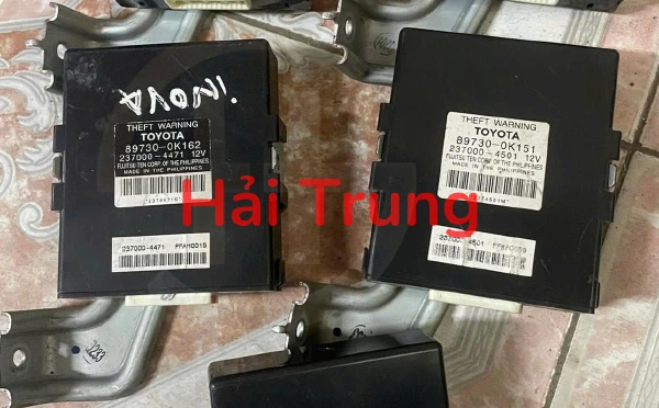 897300K151 897300K152 Tháo xe hộp lock khóa cửa Toyota Innova