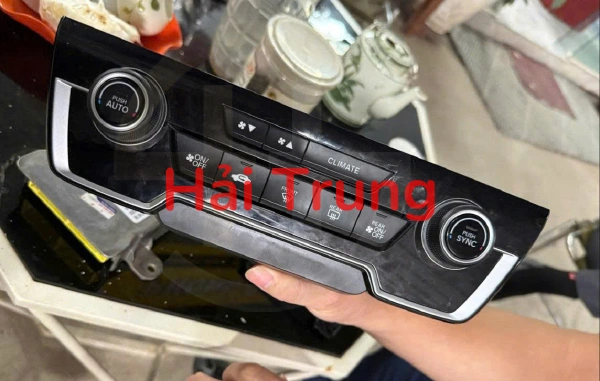 Bảng điều khiển điều hòa Honda City 2023